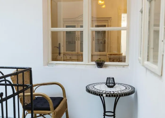 Franz Josef Apartmany, Zita